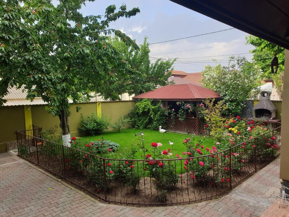 Villa Mugur Două Mai Buitenkant foto